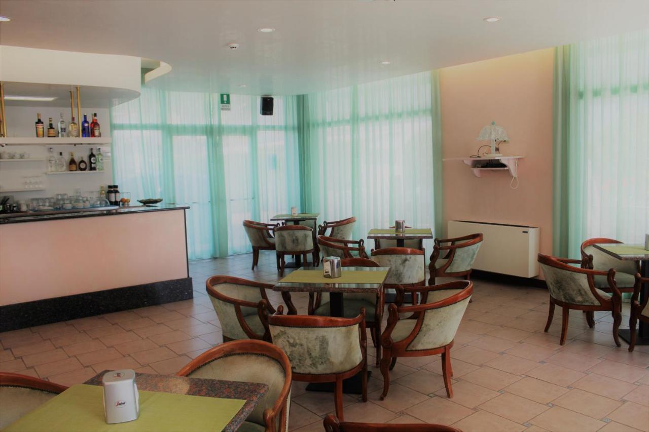 Hotel Palme Park & Beach Included 利多迪迪耶索洛 外观 照片