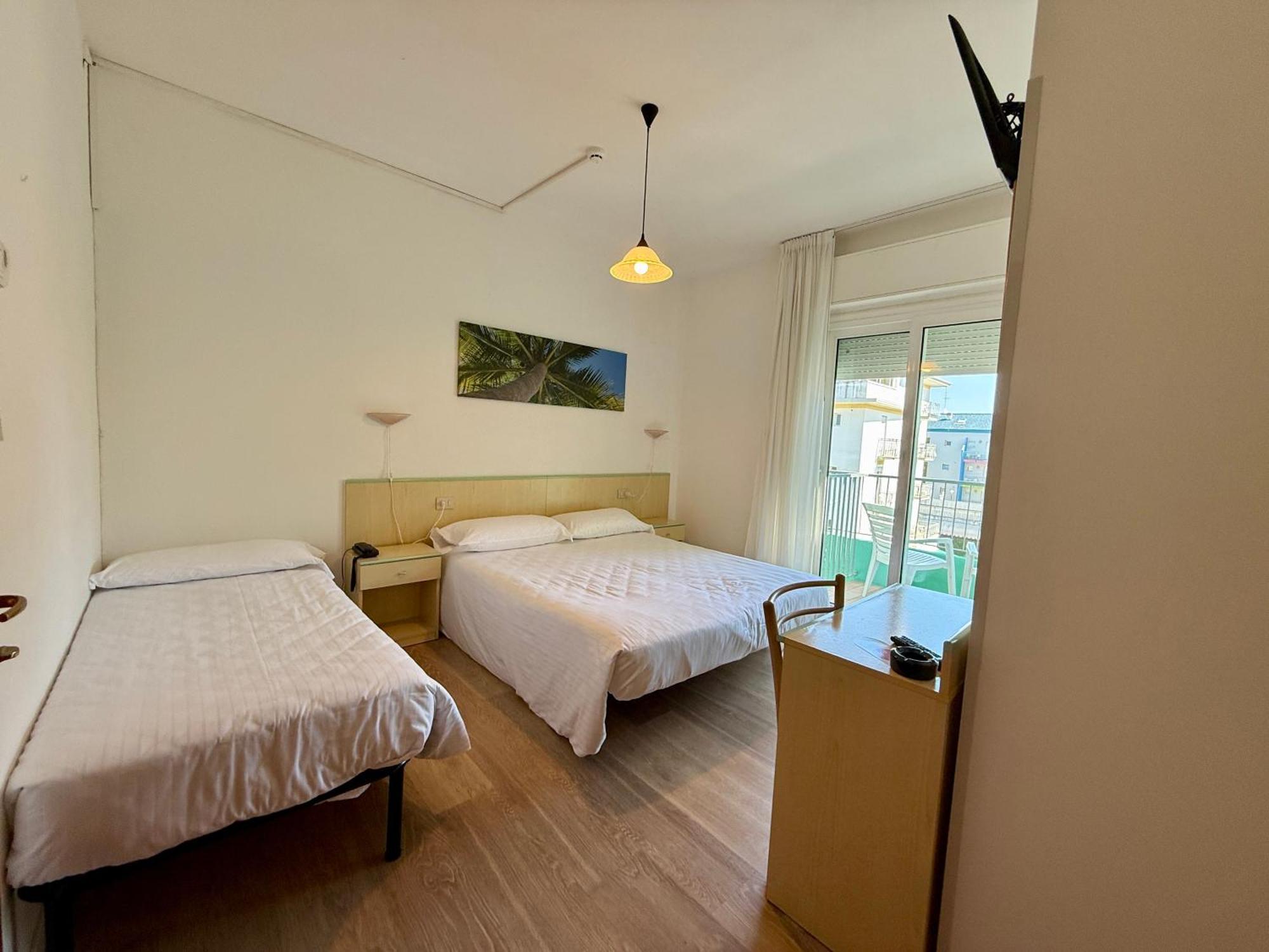 Hotel Palme Park & Beach Included 利多迪迪耶索洛 外观 照片